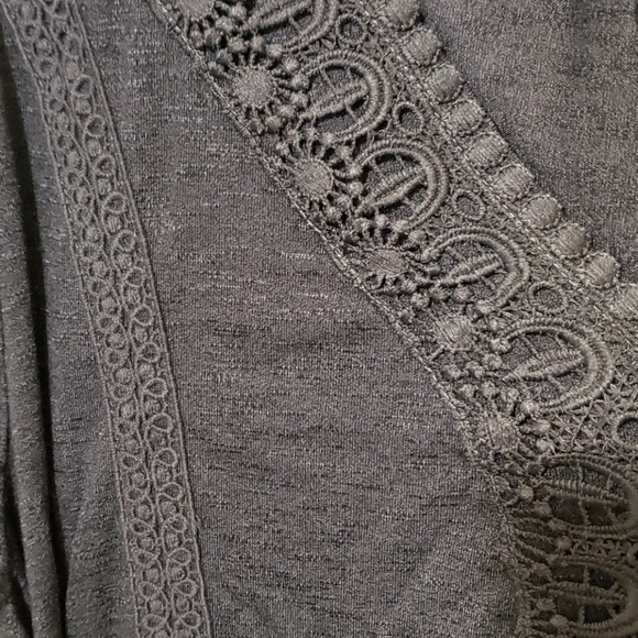 Blouse Charcoal grey plus size embroidered top - Picture 6 of 7